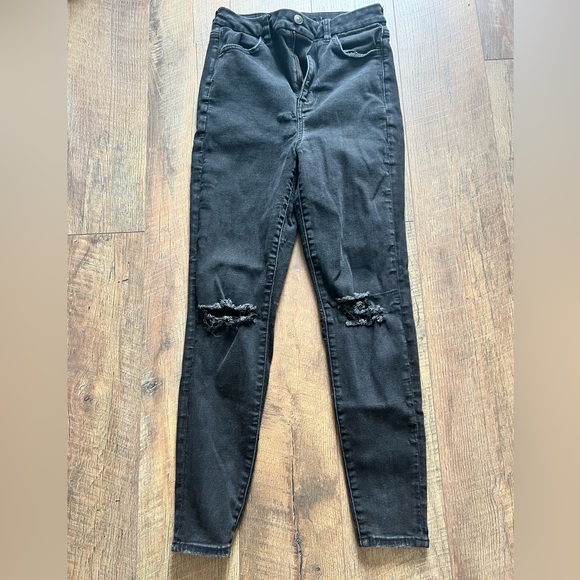 American Eagle Outfitters Denim - American Eagle Outfitters Black Ripped Skinny Jeans